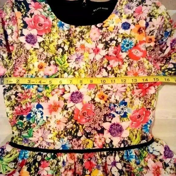 Black Halo Colorful Floral QuiltedA-Line Minidress Women's Size 2 Lining EUC. - Picture 11 of 11